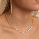 Smuk halskæde til kvinder med perler