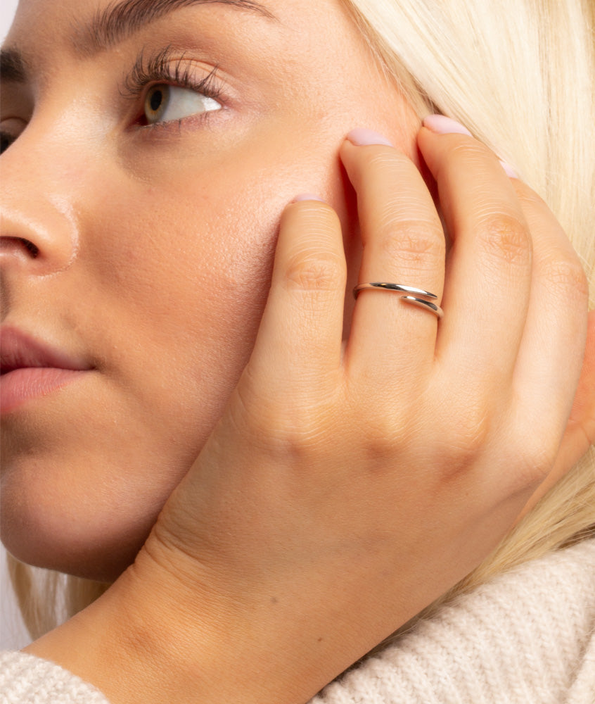 Elegant ring i sterling sølv
